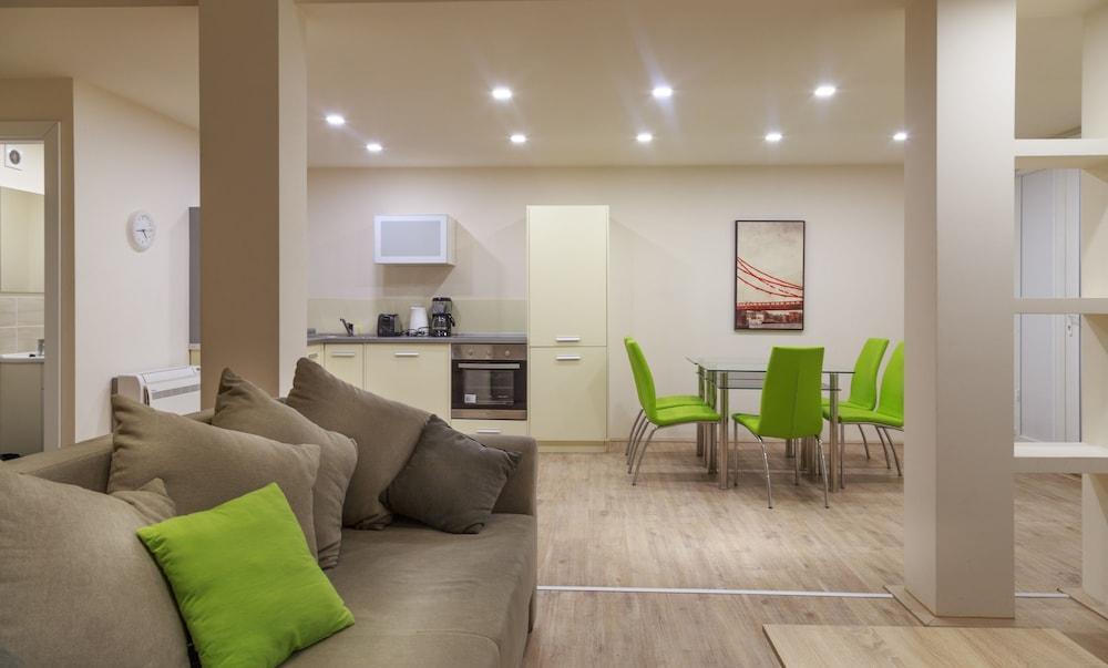 Hotel Mika Downtown Budapest Bagian luar foto